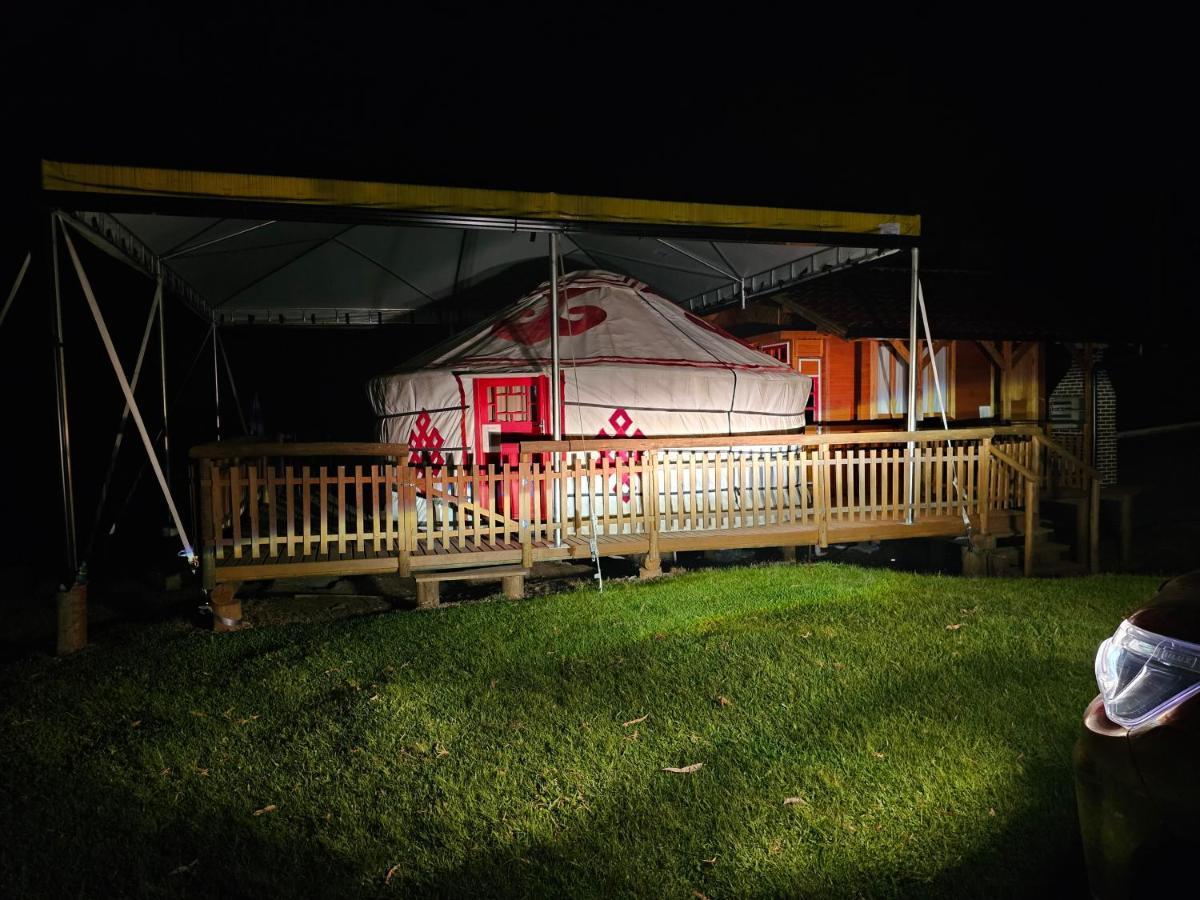 Casa Campo Yurt 3 Aconchego Tenda Mongolica Wifi อูรูบิซิ ภายนอก รูปภาพ